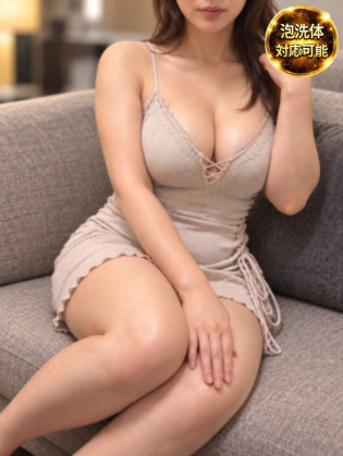 上田　えいみ